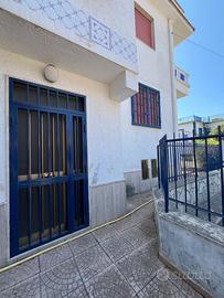 Rif 364 appartamento con cortie condominiale