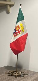 Supporto per bandiera Marina Militare da scrivania