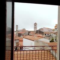 Nel centro di Anela in Via Roma 116