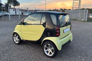 Smart ForTwo 700 coupé grandstyle (45 kW)