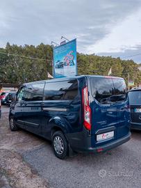 Ford Transit Custom 340 2.0 TDCi 130 PC Com Passo 