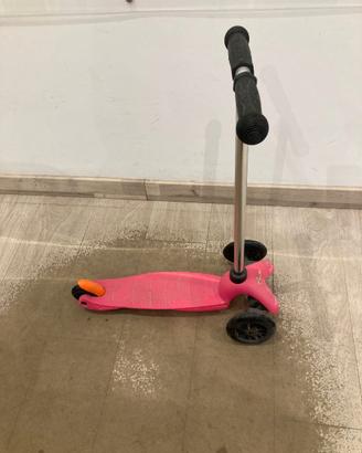 Mini micro monopattino