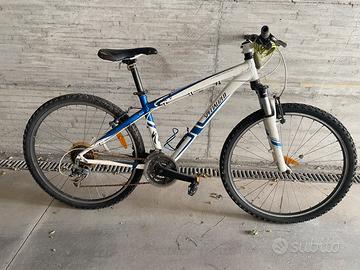 Bicicletta Mtb Specialized Hard Rock 26 pollici