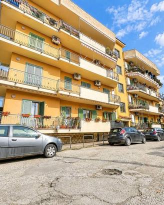 Appartamento di 100 m² con 3 locali e box auto a N