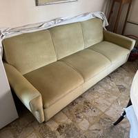 divano tre posti