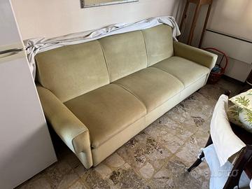 divano tre posti