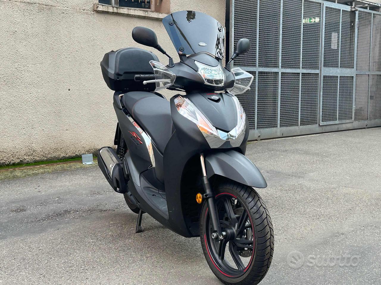 Honda SH 300 usata a bologna per € 4.100