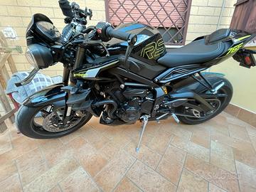 Street triple rs 2025