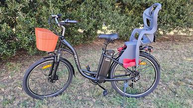 DYU C6 Bicicletta elettrica da città NUOVA eBike