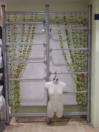 Scaffale retroilluminato