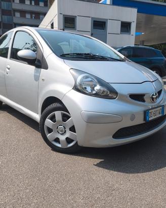 Toyota Aygo - AUTOMATICA !!!