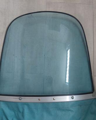 Parabrezza vespa