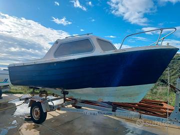 Barca cabinata Vega 550