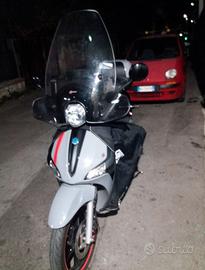 Liberty 125 S grigio materia del 2021