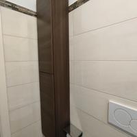 Colonna bagno sospesa reversibile 30x22 a due ante