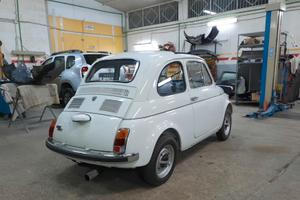 Fiat 500L d'epoca 