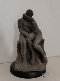 Statuina il bacio di Rodin