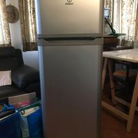 Frigorifero congelatore Indesit