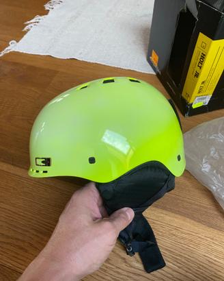 Casco snowboard