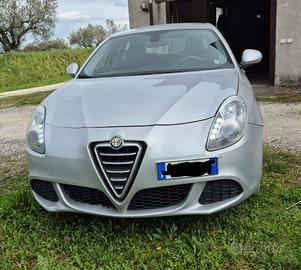 Auto Alfa Romeo Giulietta 1.6