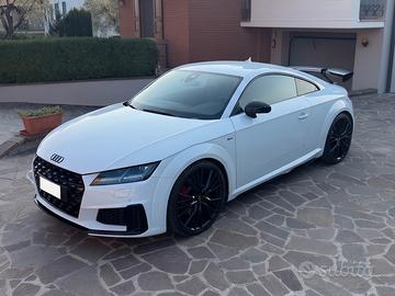 Audi TT Coupe 45 2.0 tfsi s-tronic Competition