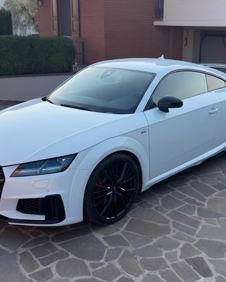 Audi TT Coupe 45 2.0 tfsi s-tronic Competition
