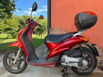 Scooter Peugeut Looxor 150cc