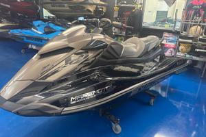 Moto d'acqua Yamaha GP1800 R SVHO 2022 con 100 ore