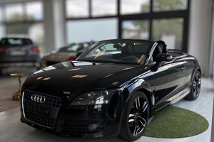Audi TT Roadster 2.0 TFSI