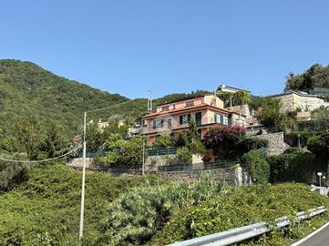 BIFAMILIARE A CHIAVARI