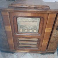 MOBILE BAR con radio e giradischi