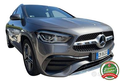 MERCEDES-BENZ GLA 180 d Automatic Premium