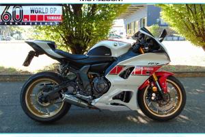 Yamaha YZF R7