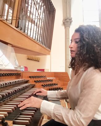 Lezioni di pianoforte, teoria e solfeggio