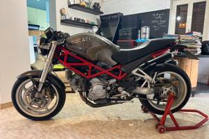 Ducati Monster S2R 800