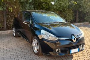 Renault Clio 1.5 dci 90 CV nera km 260000