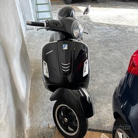 vespa 300 Gts