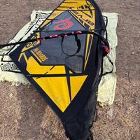 Windsurf vela