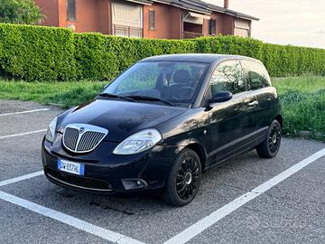 Lancia Ypsilon 1.2 Argento