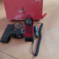 telefono cellulare ferrari 