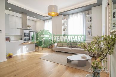 SPLENDIDO TRILOCALE IN CENTRO CON BOX A MONZA