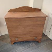 vecchia madia in legno