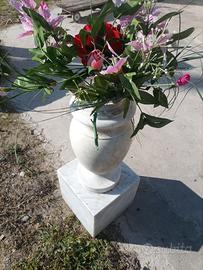 Vaso in marmo bianco di Carrara 