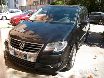 Volkswagen Touran 2.0 benzina/metano