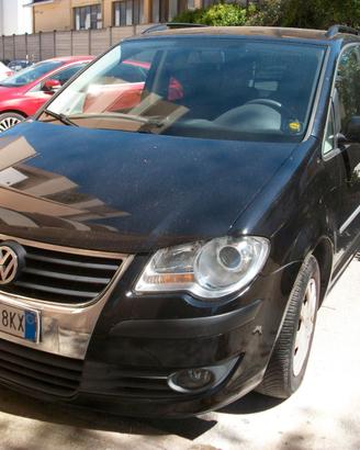 Volkswagen Touran 2.0 benzina/metano