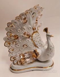 Capodimonte - pavone in porcellana con cristalli