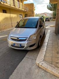 Opel zafira fine 2010