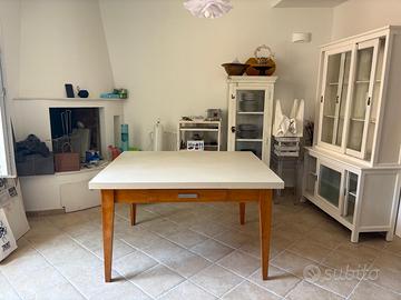 TAVOLO ARTIGIANALE ALLUNGABILE 4/10 PERSONE
