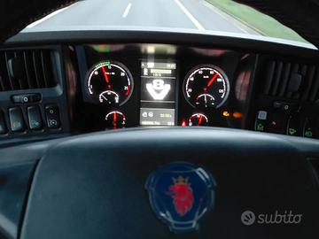Scania r620 V8