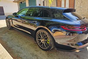 PORSCHE Panamera - 2018